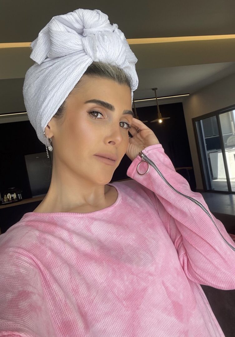 3E53A111-45B1-4835-883A-923340527E23