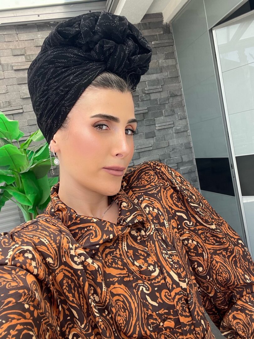 9391E09C-1258-474F-87A1-9556F4D03C33